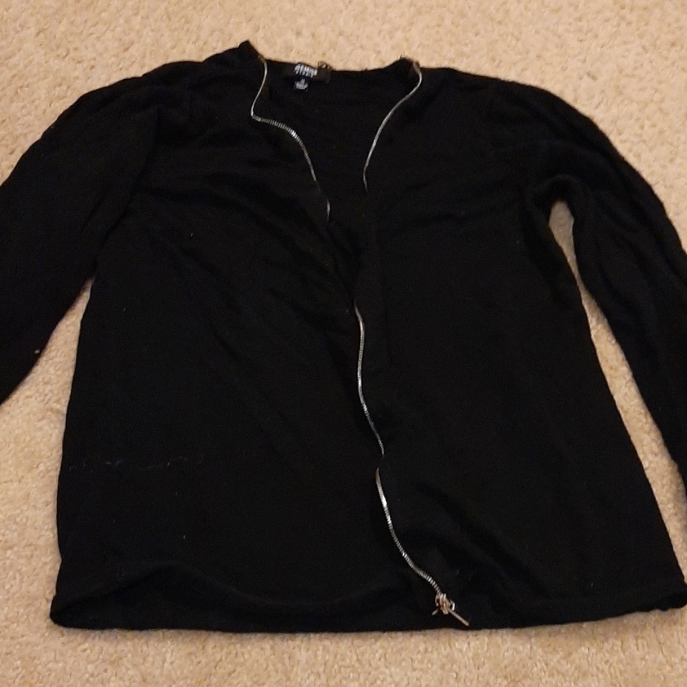 Zip up shirt